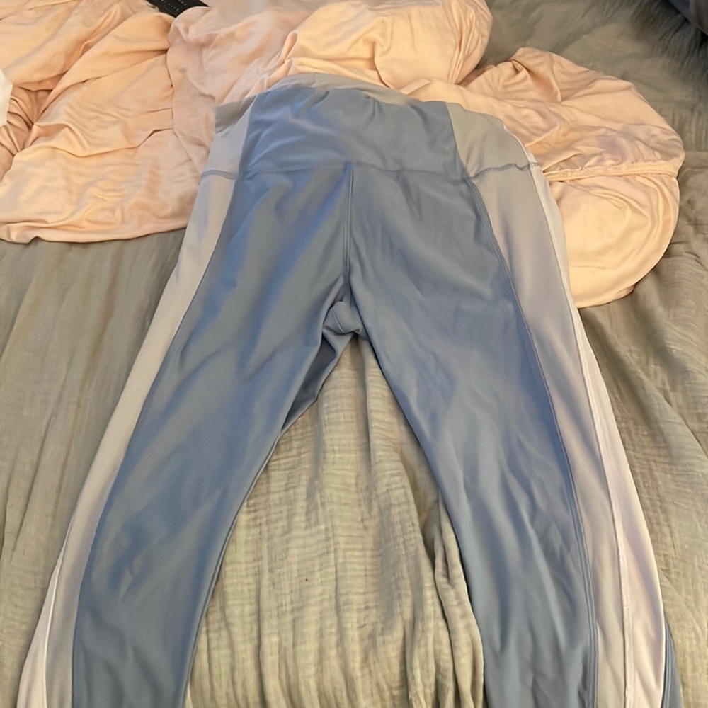 White blue and grey workout leggings